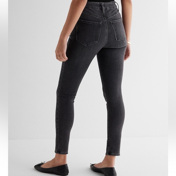❌SOLD Express Mid Rise Skinny Ultra Hyper Stretch FlexX Black Jeans - Picture 4 of 7